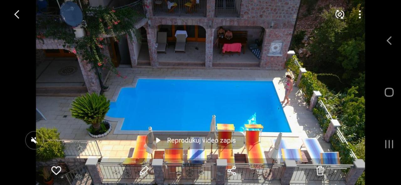 Apartments Villa Cucuk Budva Luaran gambar