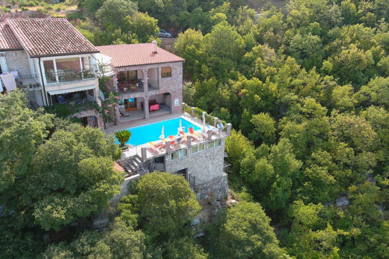 Apartments Villa Cucuk Budva Luaran gambar