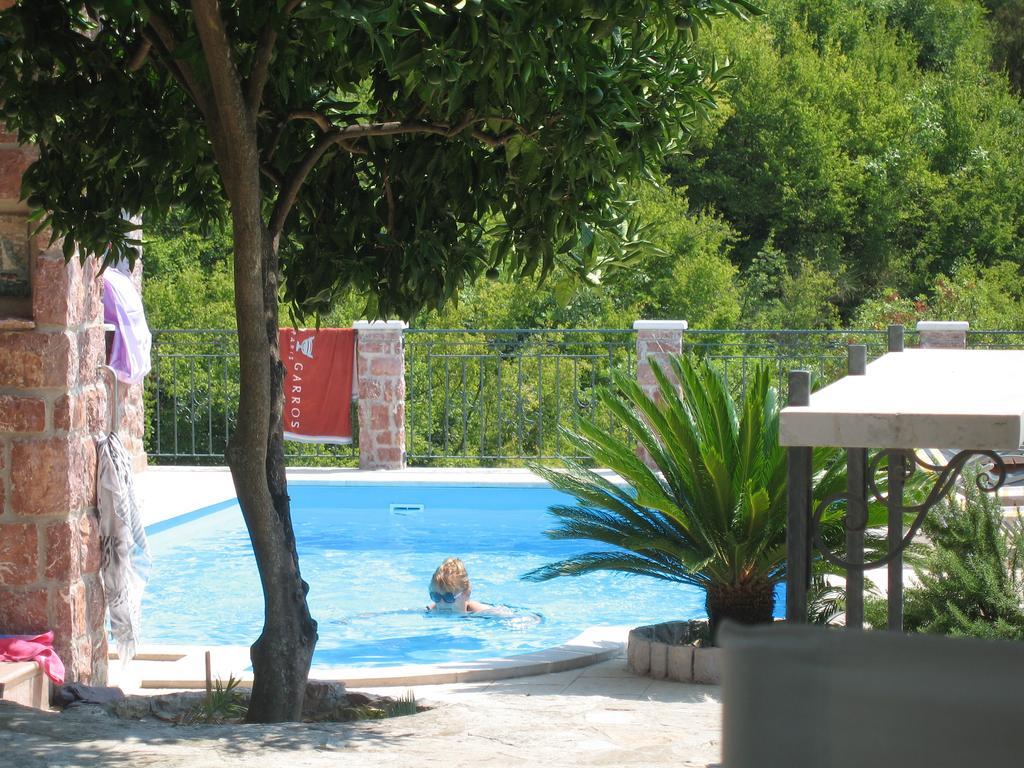 Apartments Villa Cucuk Budva Luaran gambar