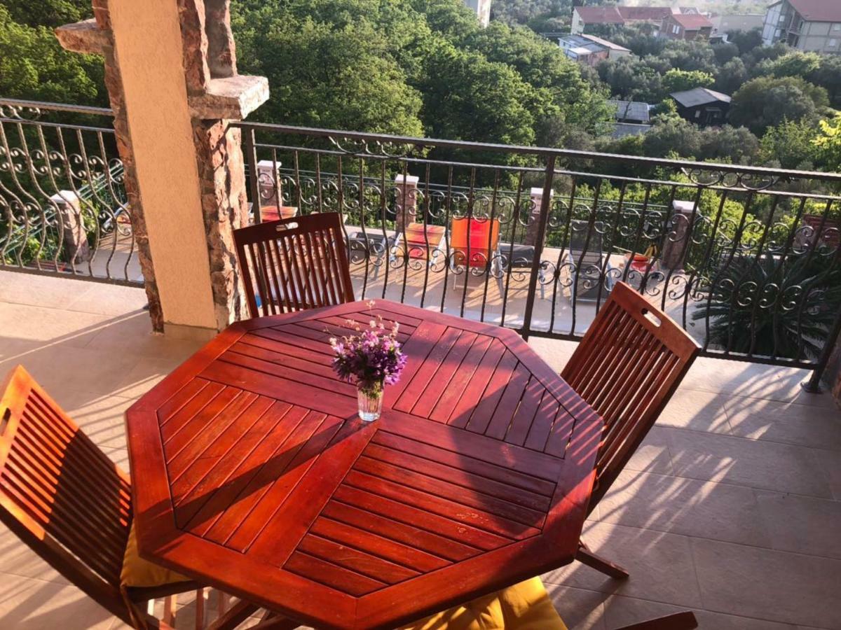 Apartments Villa Cucuk Budva Luaran gambar